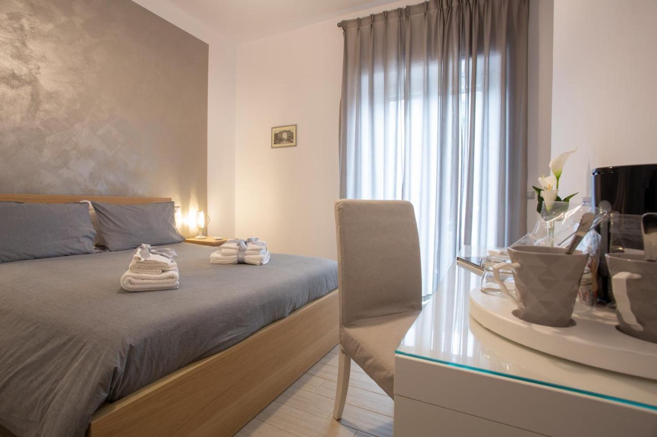 B&B Da Francesco Paestum Exterior photo